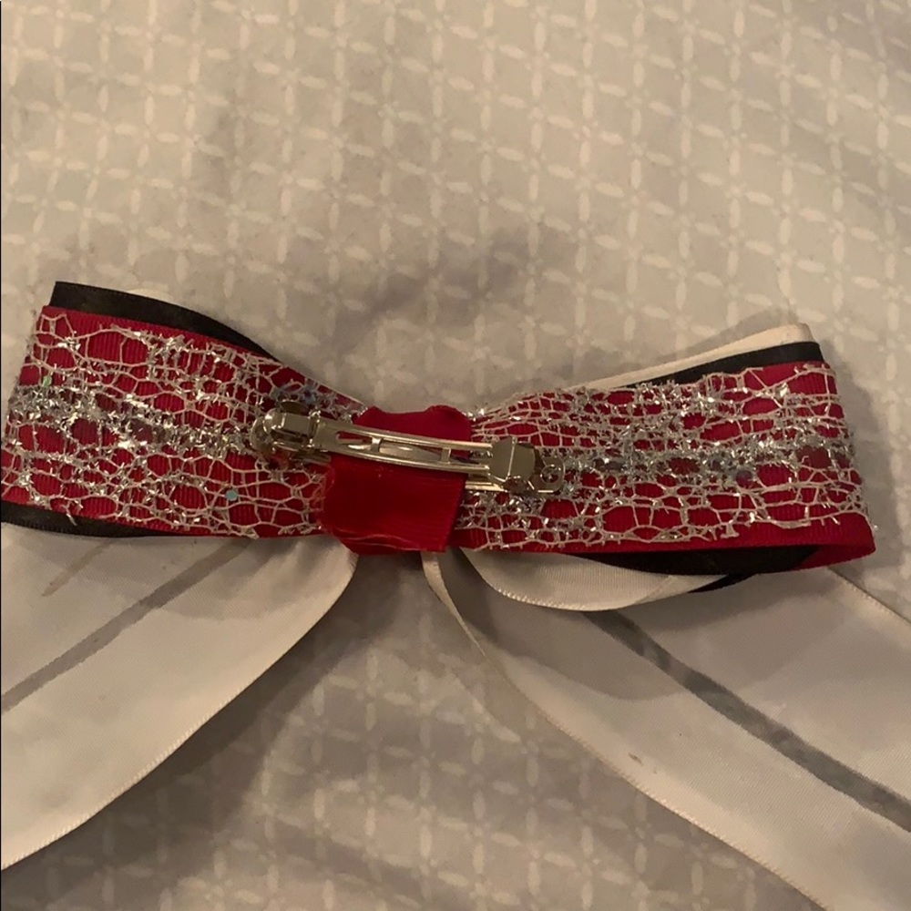 Cheer Bow - Picture 2 of 2